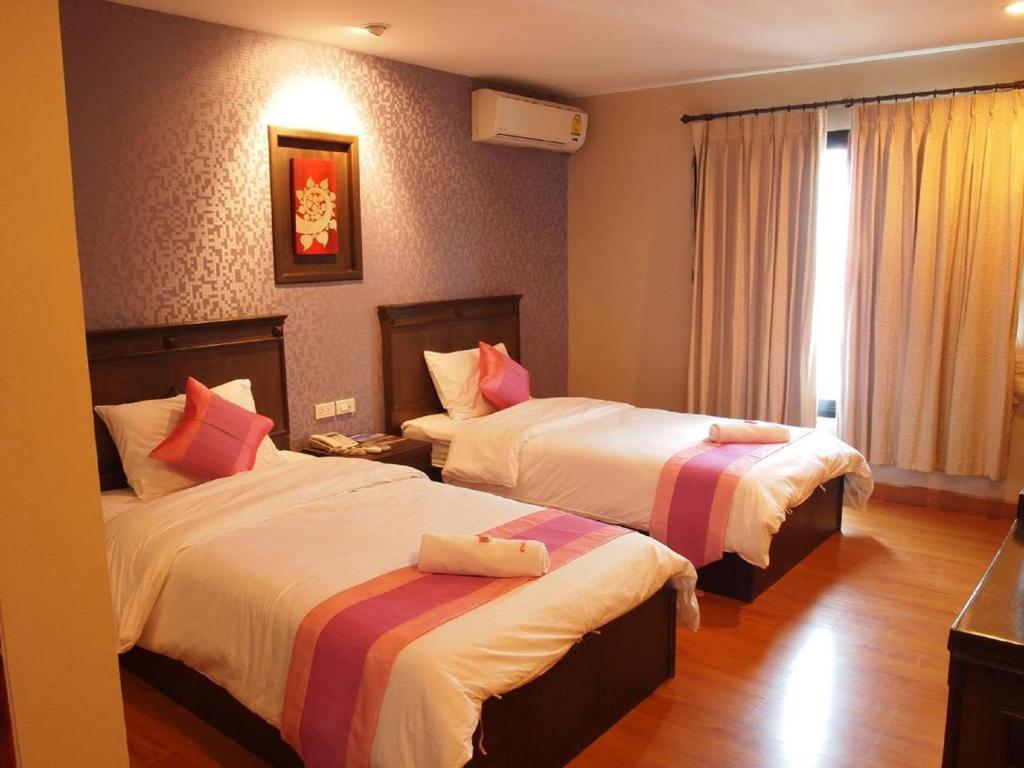 Lanna House Hotel Chiang Mai Quarto foto